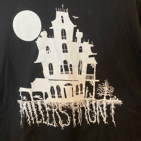 •2/$30• Unisex Halloween Haunted House Oversized T-Shirt Retro Vintage Style - Picture 2 of 4